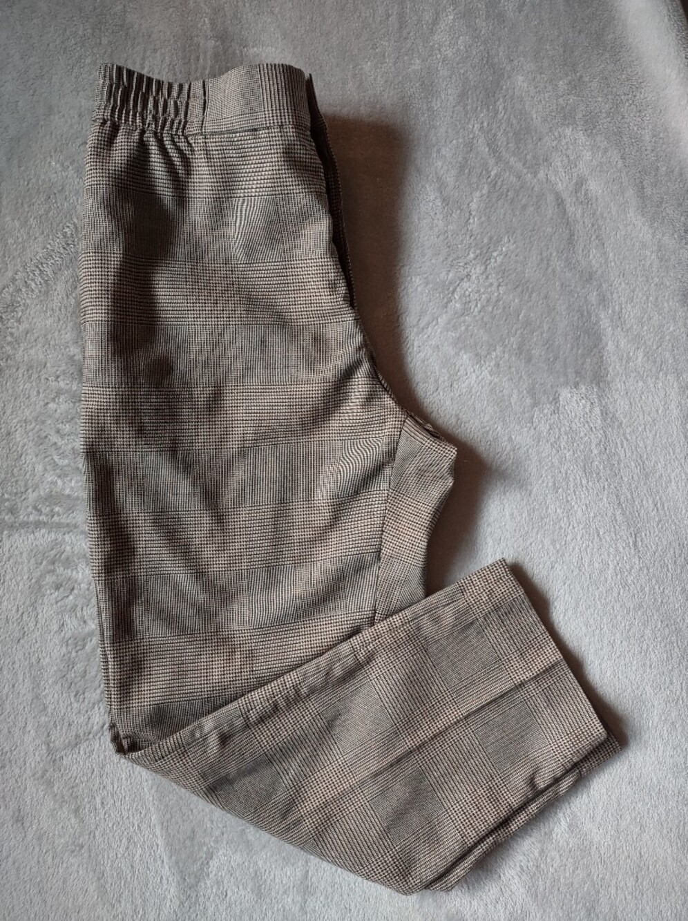 H&M Relaxed Fit Plaid Trousers Size 29/30 Tan Gold Stretch Literary Academia